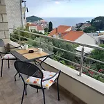 Διαμέρισμα Deranja Ii