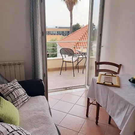 Deranja Ii Apartment