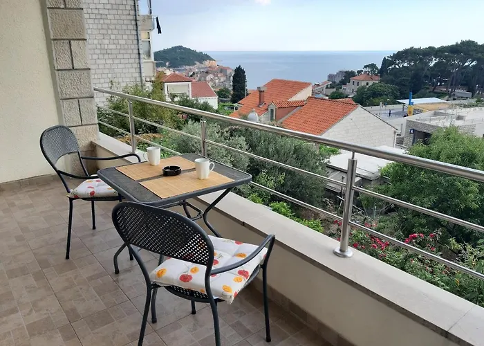 Apartment Deranja Ii